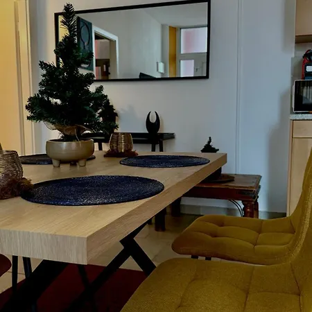 Joli Terrasse Montreux *